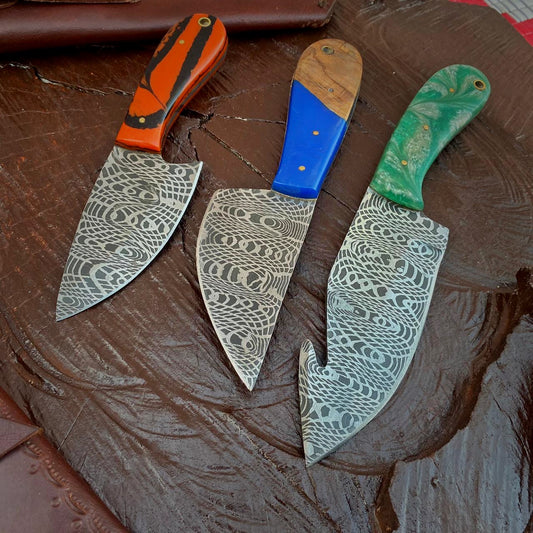 Real Damascus Pattern Knives