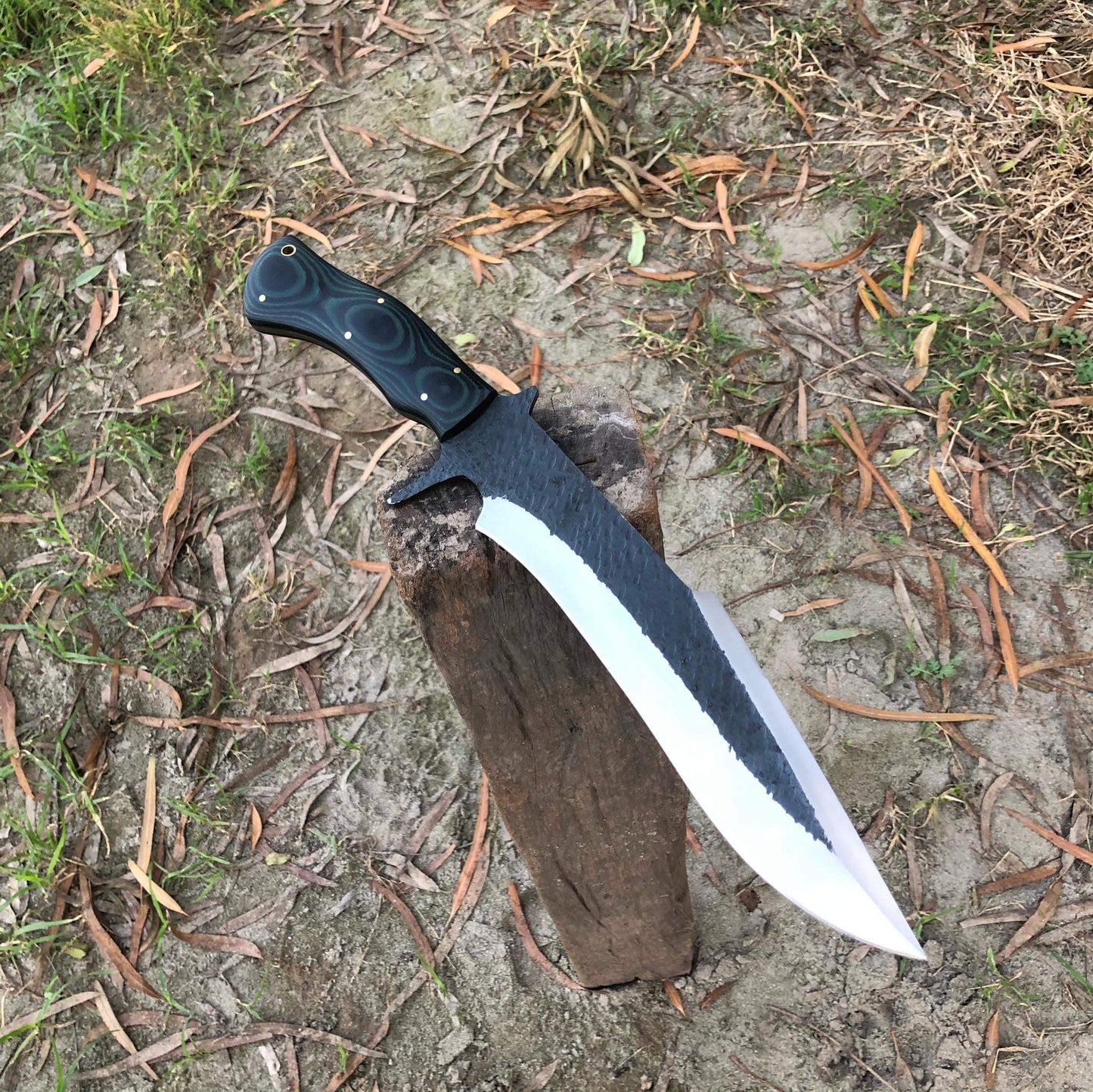 Hand Forged Hunter Bowie