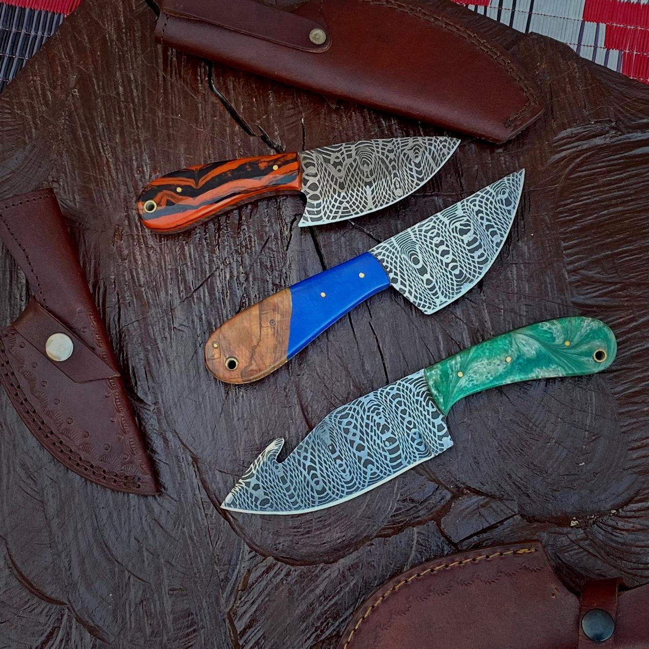 Real Damascus Pattern Knives