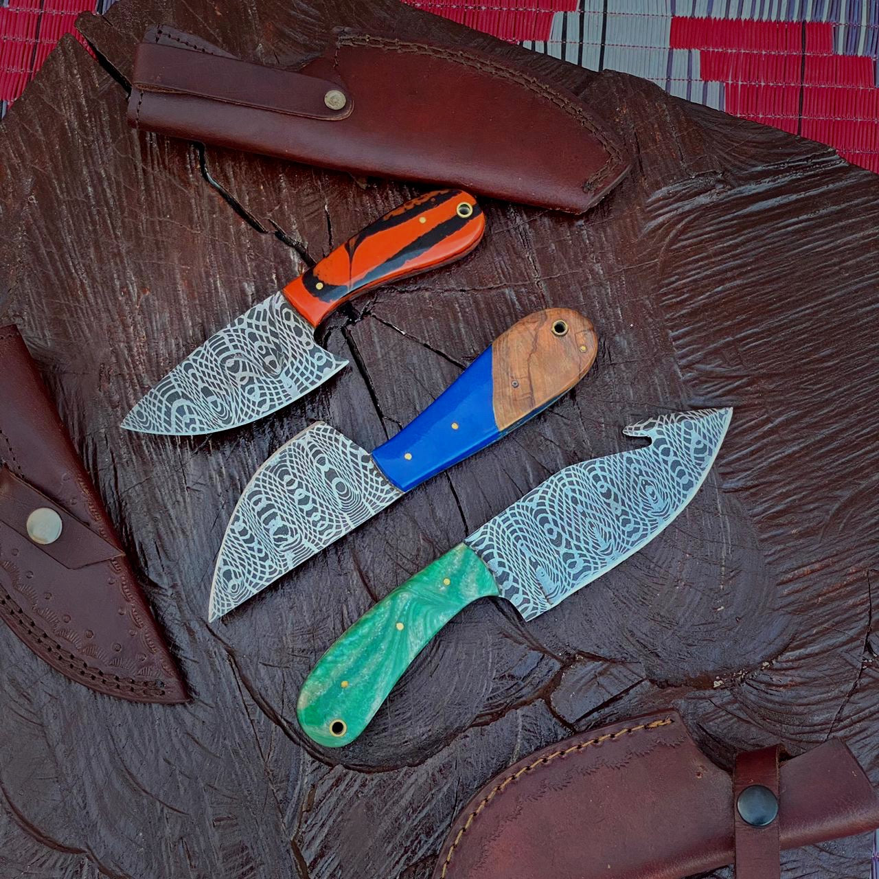 Real Damascus Pattern Knives